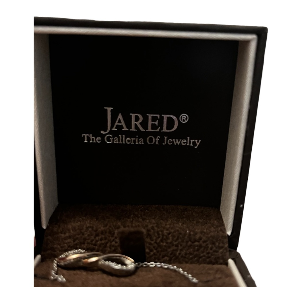 Infinity Necklace - Picture 4 of 7